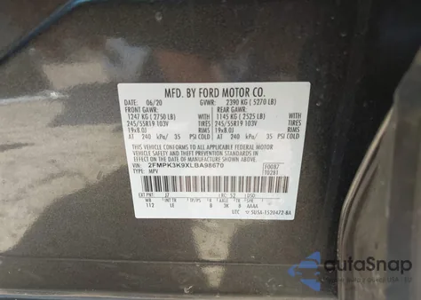 2020 Ford Edge Titanium z USA, uszkodzony, nr VIN 2FMPK3K9XLBA98670